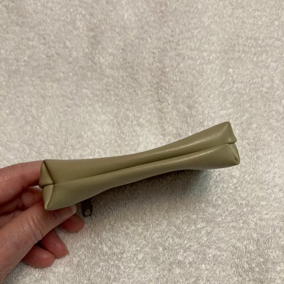 Lot of 5 Makeup Bags Clinique  Estee Lauder - Picture 12 of 15